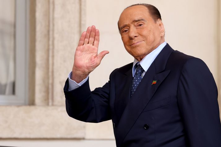 Silvio Berlusconi, einn áhrifamesti maður í sögu Ítalíu, hefur kvatt þennan heim.