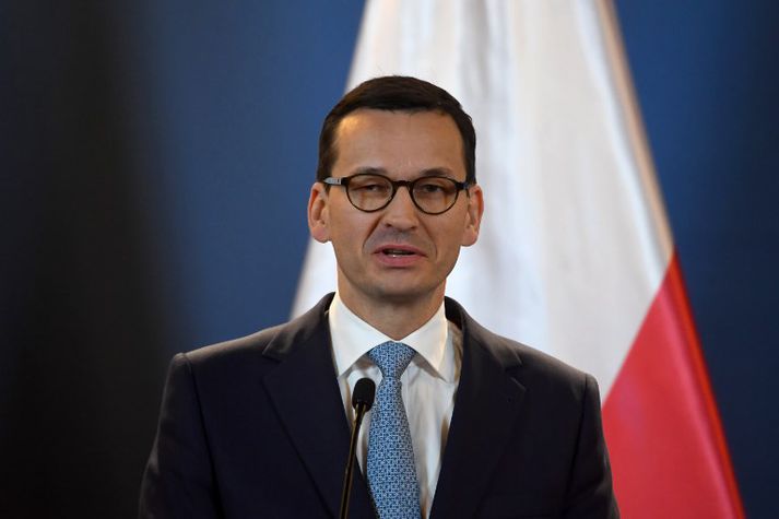 Mateusz Morawiecki, forsætisráðherra Póllands, eiga fund með Jean-Claude Juncker, forseta framkvæmdastjórnar ESB, og Frank Timmermans, einum varaforseta framkvæmdastjórnarinnar, í Brussel í dag.