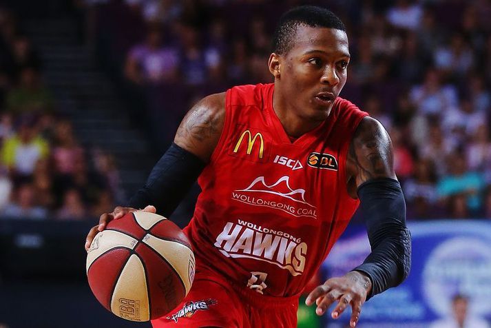 Jahii Carson í leik með ástralska liðinu Wollongong Hawks í október 2014 en þetta var hans fyrsta tímabil sem atvinnumaður utan Bandaríkjanna.