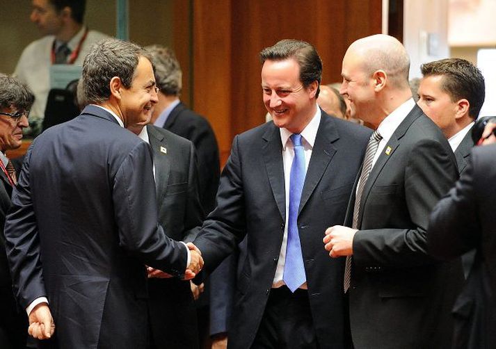 Leiðtogar Evrópusambandsins á fundi sínum 17. júní Á myndinni sjást meðal annars Jose Luis Rodriguez Zapatero, forsætisráðherra Spánar, David Cameron, forsætisráðherra Bretlands, og Fredrik Reinfeldt, forsætisráðherra Svíþjóðar.
nordicphotos/AFP