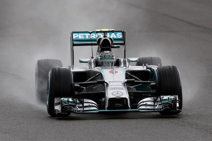 Rosberg í rigningunni
