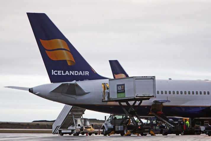 Formaður samninganefndar flugmanna hjá Icelandair segir félagið vel hafa efni á að greiða hærri laun. Yfirstjórn félagsins hafi fengið ríflegar hækkanir og hluthafar greiddan út góðan arð.