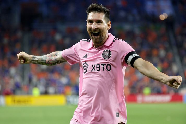 Lionel Messi fagnar hér marki með Inter Miami en margir bíða spenntir eftir fyrsta heila tímabili hans í MLS deildinni.