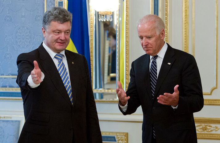 Porosjenko með Joe Biden, varaforseta Bandaríkjanna