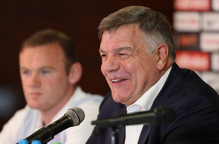 Allardyce var hress á blaðamannafundi fyrir leikinn gegn Slóvakíu.