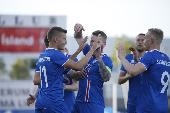 Strákarnir fagna marki á Laugardalsvelli gegn Liechtenstein á mánudaginn.