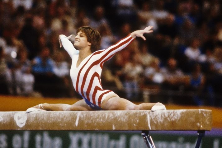 Mary Lou Retton á sláni 1984 í Los Angeles.