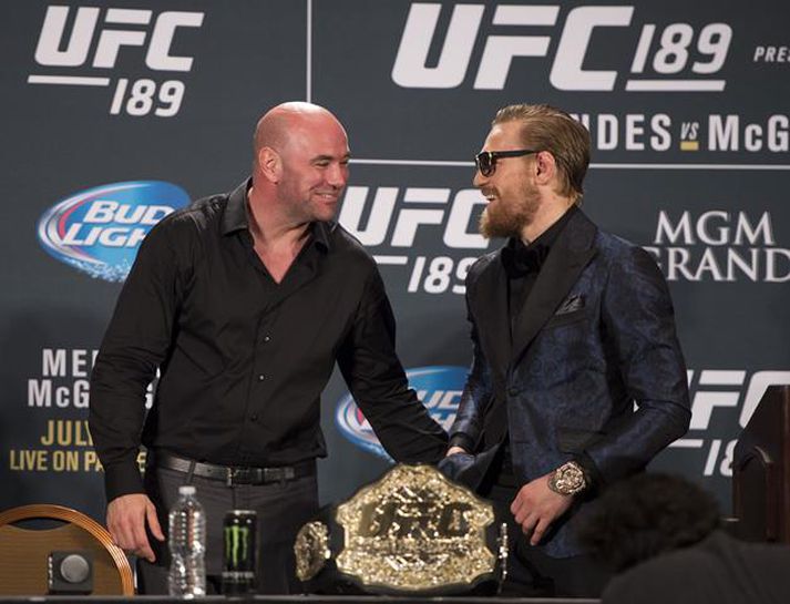 Dana White og Conor á meðan allt lék í lyndi.