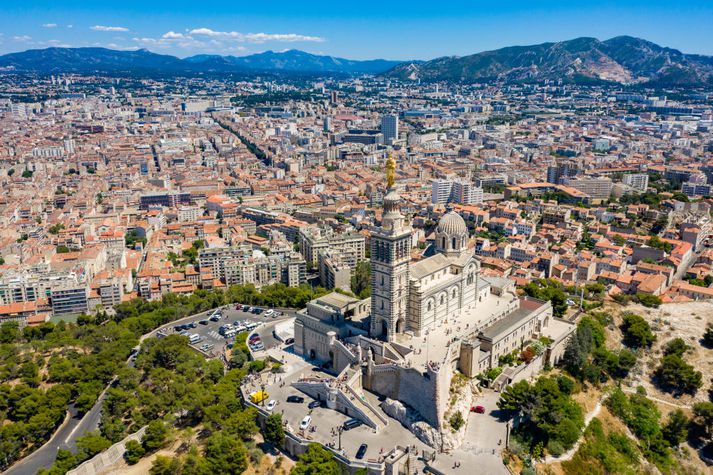 Slysið varð í grennd við borgina Marseille í suðurhluta Frakklands.