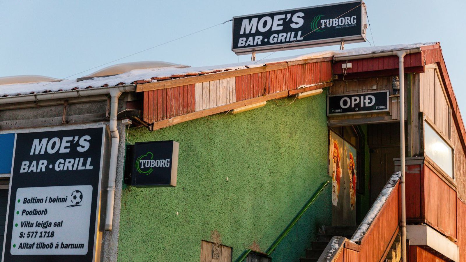 Moe's Bar falur fyrir 99 milljónir Vísir