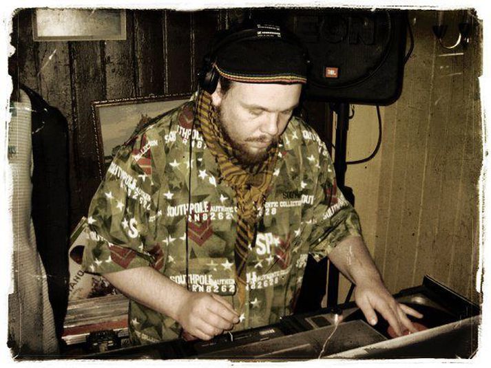charlie d Charlie D og félagar í Rvk Soundsystem spila reggí annan laugardag hvers mánaðar.