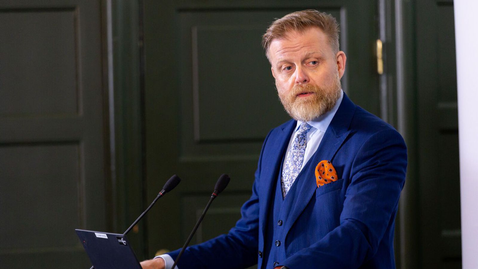 Launa­kostnaður lækkað um nærri milljarð að raun­virði frá sam­einingu við FME