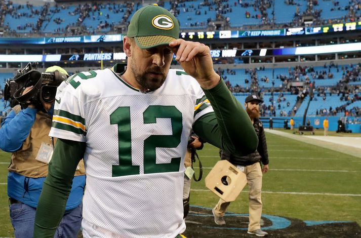 Aaron Rodgers spilar ekki meira á tímabilinu.