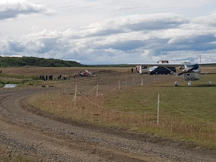 Einn slasaðist í flugslysi á Haukadalsflugvelli í dag.