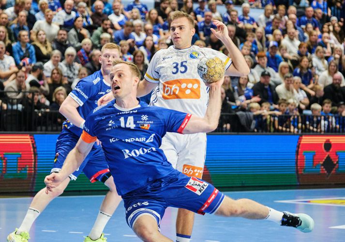 Ómar Ingi Magnússon er mættur aftur í íslenska landsliðið eftir meiðslin sem héldu honum meðal annars frá HM í janúar.