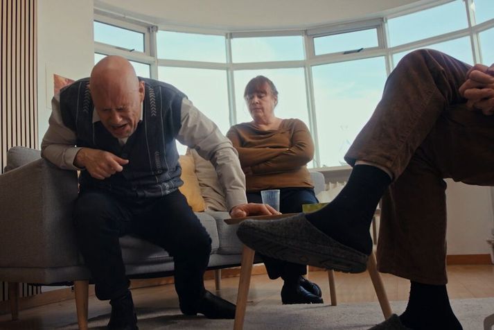 Benni Erlings fór aftur í gólfið og fékk sínu framgengt. 