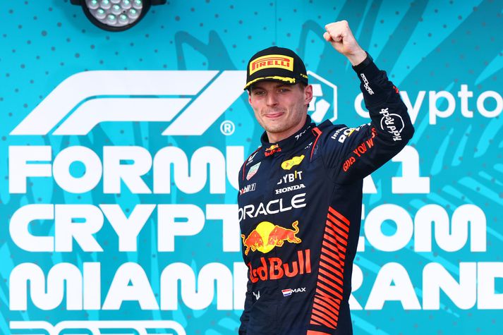 Max Verstappen fagnar sigri sínum í dag.