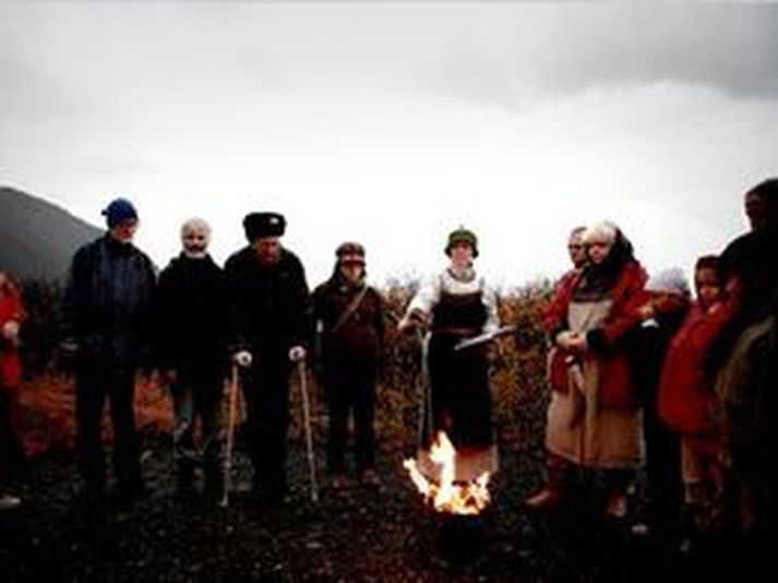 Frá blóti ásatrúarmanna.