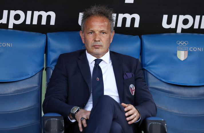 Mihajlovic tók við Bologna í byrjun þessa árs. Hann stýrði liðinu áður á árunum 2008-09.