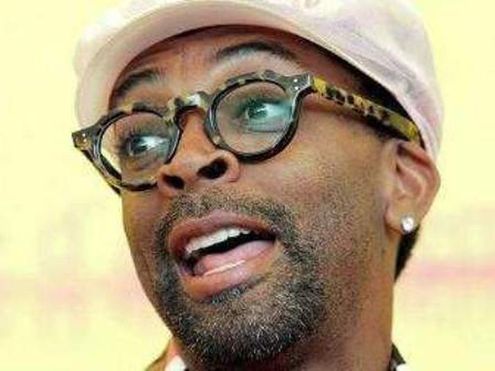 Hugsjónamaður Spike Lee er að vinna að tveimur heimildarmyndum: um fellibylinn Katarinu og jarðskjálftann á Haítí.