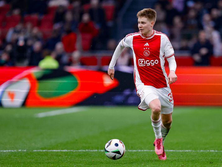 Kristian Nökkvi Hlynsson og samherjar hans í Ajax verða í eldlínunni í Sambandsdeild UEFA í kvöld.