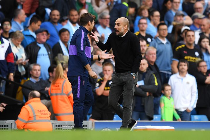 Guardiola ræðir við Pochettino eftir að markið var dæmt af.