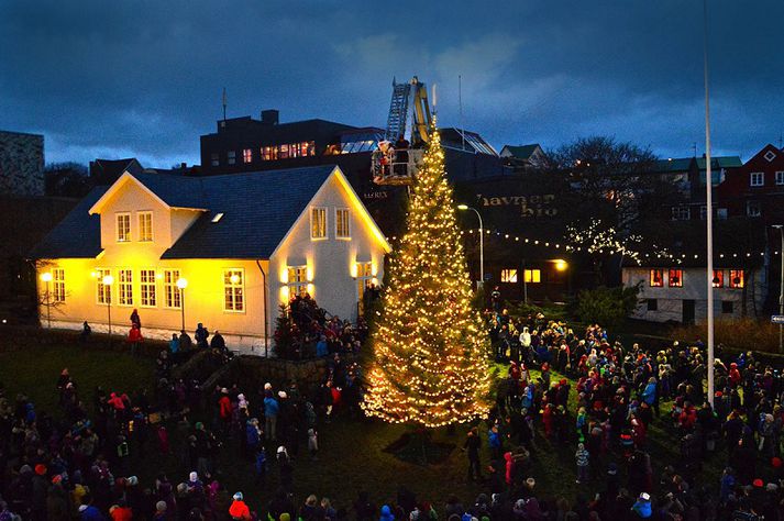 Reykjavikurtréð á Vaglinum í Þórshöfn í Færeyjum.