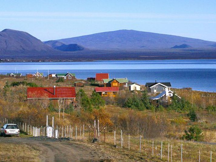 Báturinn stóð við bústað sem stendur við Þingvallavatn. Mynd tengist frétt ekki beint.