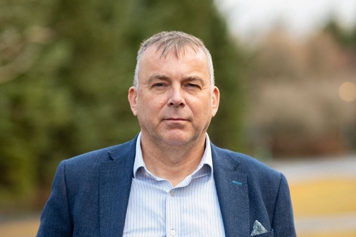 Jón Pétur Zimsen, þingmaður Sjálfstæðisflokksins, hefur gert nokkurn usla með færslu á X um geðheislu ungra kvenna þar sem  hann varar við að farið sé gegn því sem hann kallar „árþúsunda náttúruval“.