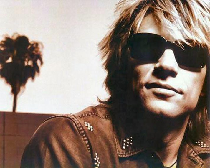 Bon Jovi var vinsælasta rokksveit heims á síðasta ári. Margir telja þá staðreynd skýrt dæmi um hnignun rokksins sem tónlistarstefnu.