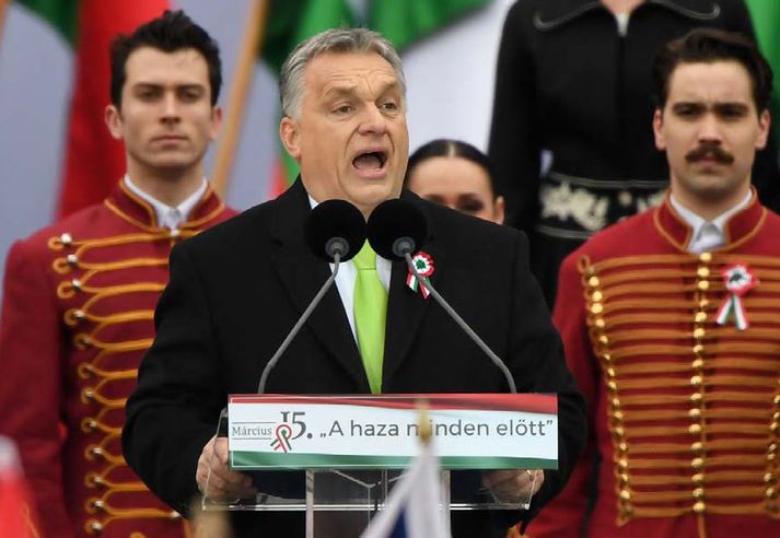 Viktor Orbán er vinsæll í Ungverjalandi. Flokkur hans, Fidesz, mælist með langmest fylgi.