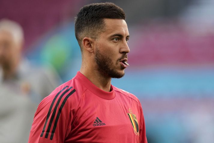 Eden Hazard mun leiða belgíska landsliðið út á völlinn í lokaleik riðilsins í dag.