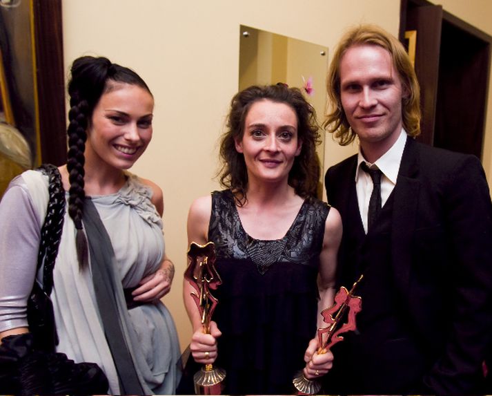 Harpa Einarsdóttir, Brynhildur Guðjónsdóttir og Atli Rafn Sigurðsson. Mynd/Sigurjón Ragnar.