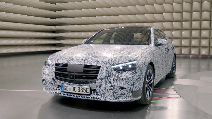 Mercedes-Benz S-Class Plug-in Hybrid.