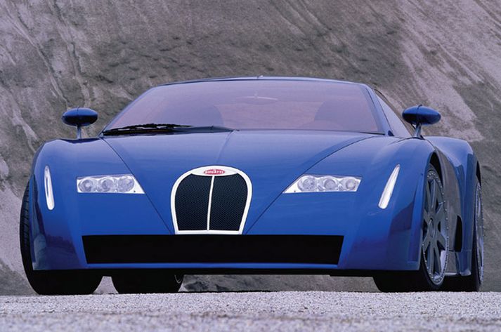 Bugatti Chiron, en taka verður fram að ekki er víst að þetta sé endanlegt útlit bílsins, heldur er hér um að ræða tilraunabíl frá Bugatti.