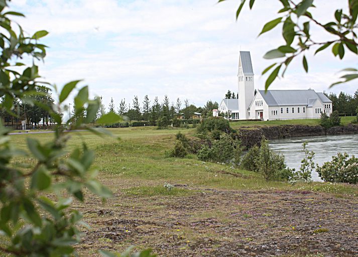 Nú verður í fyrsta sinn rukkað fyrir þátttöku í barna- og unglingakór kirkjunnar. Mynd af dfs.is.