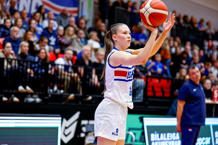 Ísland spilar útileik gegn Serbíu og heimaleik gegn Portúgal í næstu viku. 