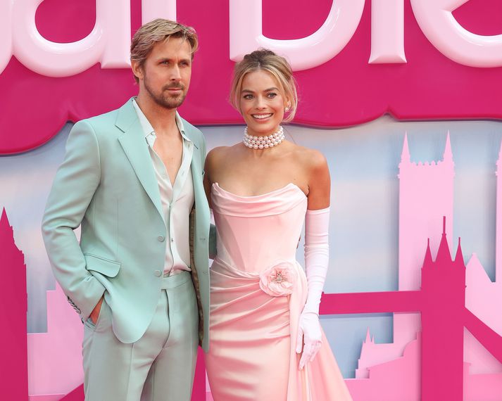 Margot Robbie og Ryan Gosling léku Barbie og Ken í kvikmyndinni Barbie. 
