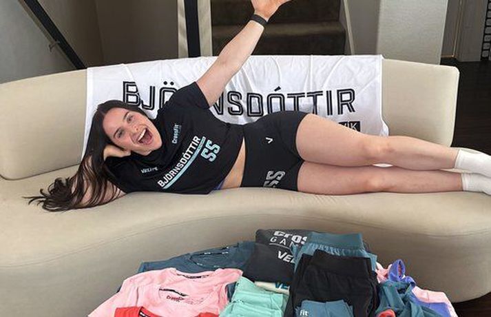 Bergrós Björnsdóttir var hress og kát og örugglega mjög spennt fyrir fyrsta keppnisdeginum á heimsleikunum í CrossFit.