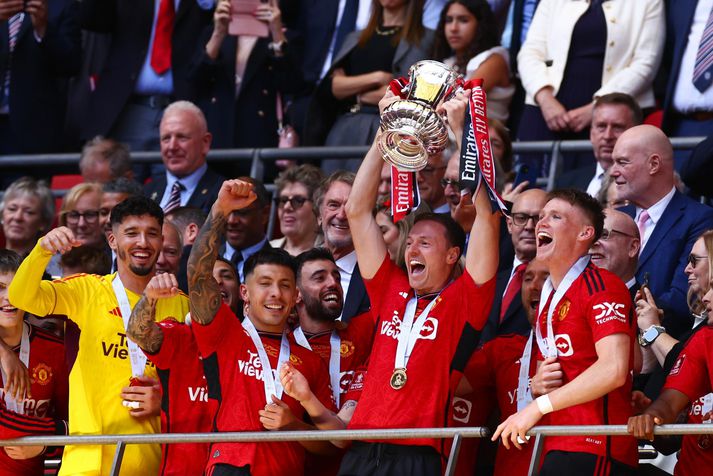 Jonny Evans varð enskur bikarmeistari með Manchester United á nýliðinni leiktíð.