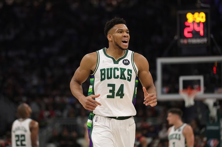 Giannis Antetokounmpo skilaði tvöfaldri tvennu í nótt.