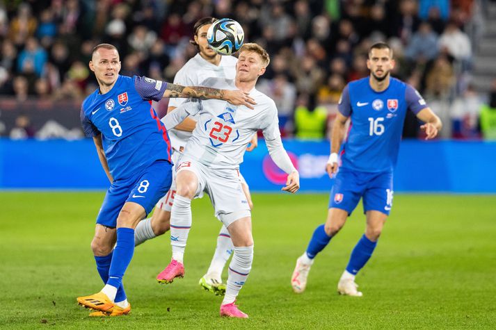 Kristian Nökkvi Hlynsson lék sinn fyrsta A-landsleik gegn Slóvakíu í nóvember.
