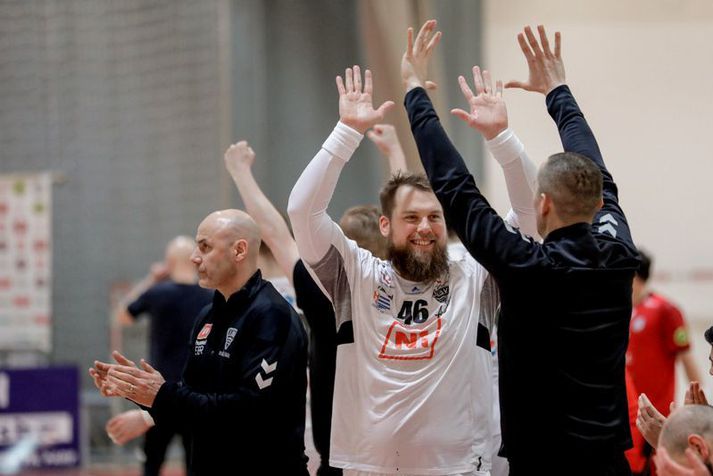 ÍBV tapaði með tveggja marka mun gegn FH í lokaumferð Olís-deildar karla í handbolta.