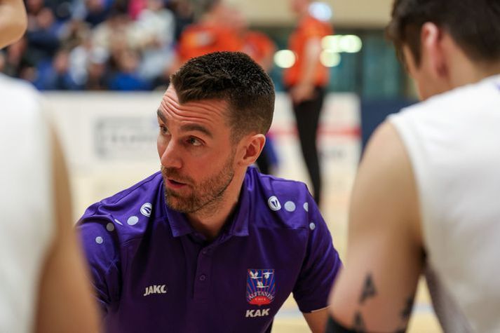 Kjartan Atli, þegar hann var að þjálfa Álftanes í efstu deild í körfubolta. 
