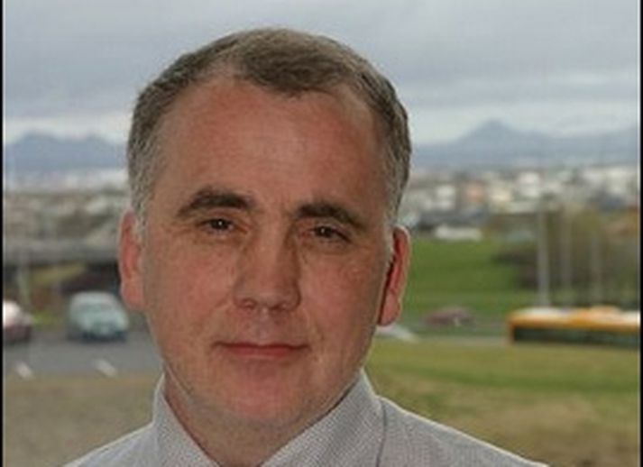 Davíð Þór Björgvinsson hefur starfað sem dómari við Mannréttindadómstólinn í rúmt ár og segir það mest hafa komið á óvart hversu gríðarleg vinnuálag sé á dómurum og öðrum starfsmönnum stofnunarinnar.