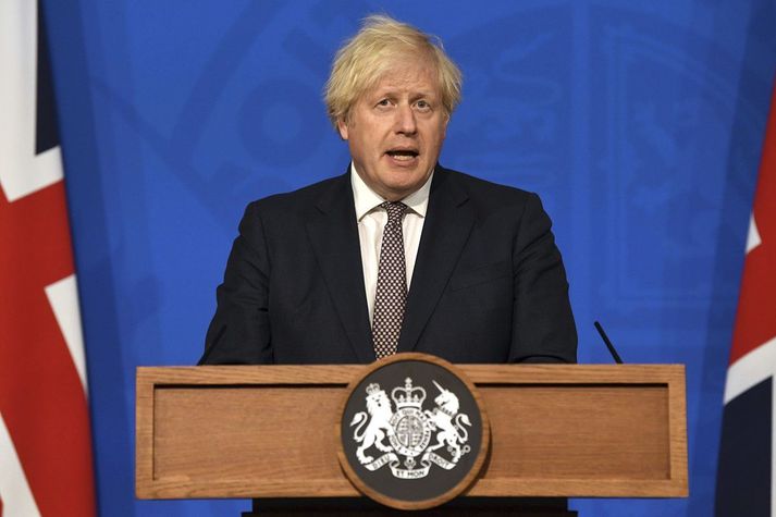 Boris Johnson biðlar til landa sinna að fara varlega nú þegar takmörkunum hefur verið aflétt.