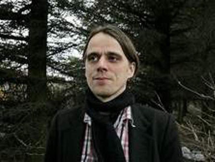 Tónlistarmaðurinn og tæknibrellumeistarinn Ummi hefur gefið út sína fyrstu sólóplötu.