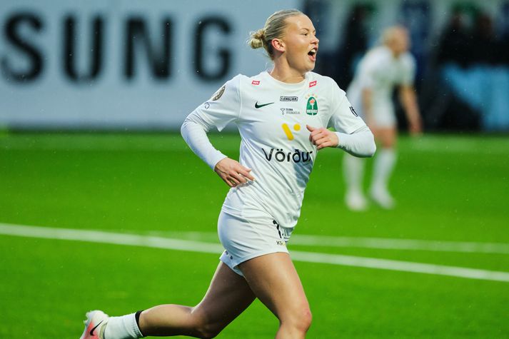 Líf Joostdóttir van Bemmel fagnar hér markinu sem færði Breiðabliki Íslandsmeistaratitilinn.
