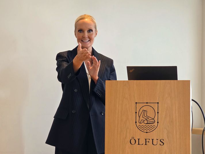 Sigríður Margrét Oddsdóttir, framkvæmdastjóri Samtaka atvinnulífsins í pontu á opnum fundi í Þorlákshöfn í síðustu viku.