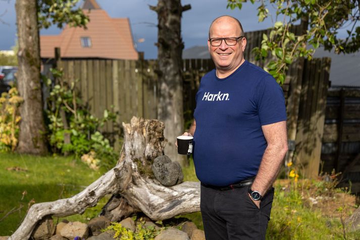 Hamingjuvikan í vinnunni, International Week of Happiness at Work stendur nú yfir. Héðinn Sveinbjörnsson hefur talað fyrir því að íslenskir vinnustaðir taki þátt og á morgun mun Atvinnulífið taka dæmi um eitt þeirra fyrirtækja sem er að gera það.